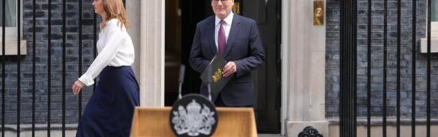 "MOJ POSAO JE ZAVRŠEN"! Starmer održao poslednji govor kao britanski premijer, imao je samo OVO da poruči! (VIDEO)