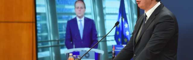 “Kada ne mogu da zamere nešto Makronu ili Kurcu, biće – hajde da zgazimo Vučića”