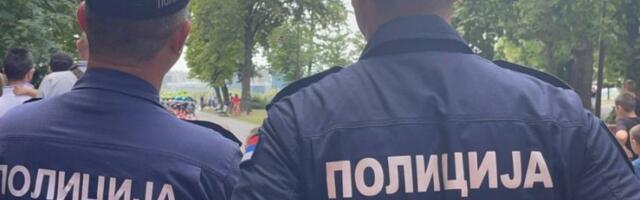 IZBODEN RADNIK GRADSKE ČISTOĆE U VETERNIKU: Kolege od straha pobegle sa mesta obračuna