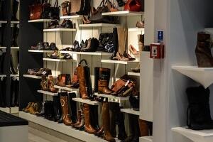 Потрошачи се највише жале на квалитет робе, чак петина приговора на обућу