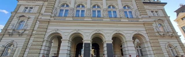 Novi Sad: Završen protest, sutra za Beograd