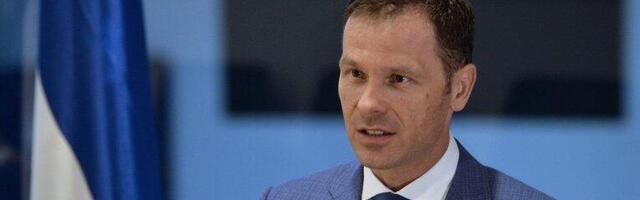 MAJKA SE ZABRINULA ZA BUDUĆNOST SVOJE DECE PA KONTAKTIRALA MINISTRA MALOG: Postavila je ključno pitanje -  evo kakav je ODGOVOR DOBILA!  (FOTO)