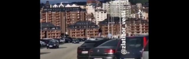 "Kaluđerizacija Srbije": Ljudi besni zbog novog Zlatibora (VIDEO)