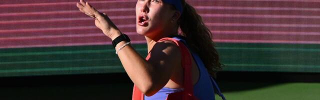 "Je*ite se svi!" Prošlogodišnja šampionka nije prošla u osminu finala Indijan Velsa, pa izgubila kontrolu i šokirala sve(t)! /VIDEO/