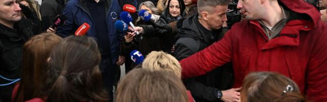 Не потцењивати политичког противника