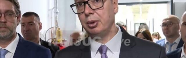OVO NEMA NIKO U REGIONU! Predsednik Vučić pokazao sertifikat: "Da svi ljudi u Srbiji vide..."