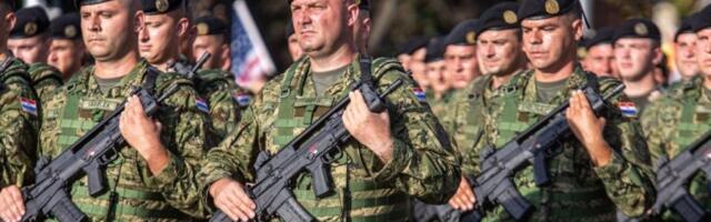 ZA RUBRIKU VEROVALI ILI NE: Vojska Hrvatske zvala mamu "hrabrog" regruta, jer ga boli grlo!