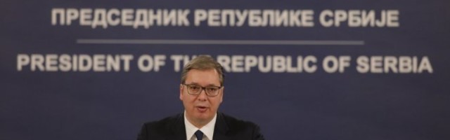 CILJ NAM JE DA PLATE U 2021. GODINI BUDU 570 EVRA! VUČIĆ U NOVOGODIŠNJEM OBRAĆANJU GRAĐANIMA: Siguran sam da zajedničkim radom možemo da ostvarimo dobre rezultate! /Video/