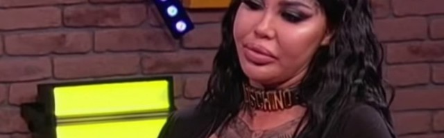 (FOTO) ŠOK TRANSFORMACIJA ANĐELE VEŠTICE: Starleta izvadila SILIKONE, VIŠE NE LIČI NA SEBE!