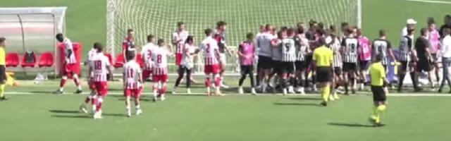 SKANDAL: Tuča na večitom derbiju omladinaca!