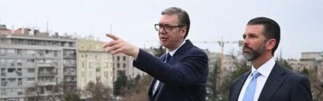 "ZAJEDNO GRADIMO SNAŽNIJE VEZE I SVETLIJU BUDUĆNOST!" Vučić sa Trampovim sinom - Pokazao sam pogled na naš prelepi Beograd (FOTO)