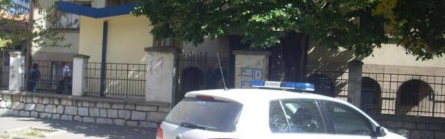 Dve osobe teško povređene, a tri lakše u saobraćajnim nezgodama