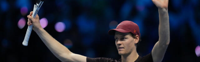 NEVEROVATNA SCENA U AVIONU Siner krenuo na Maldive, pa &quot;naleteo&quot; na njega (FOTO)