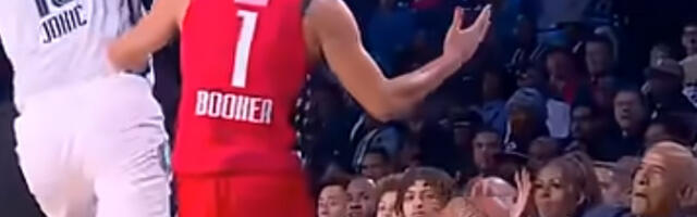 Hit scena na NBA Ol-staru: Jokić u punom trku ide ka Obami, bivšem predsedniku SAD nije lako (VIDEO)