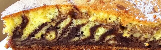 Bakin zebra kolač: Mekan kao oblak - mirisom vraća u destinjstvo (FOTO/VIDEO)