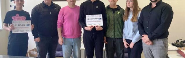 POBEDILI NA TAKMIČENjU IZ ROBOTIKE: Bravo za tim OŠ „Branko Krsmanović“ iz Sikirice kod Paraćina