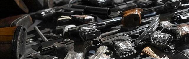 Misterija kako su revolveri sa oznakama srpske policije završili u Americi