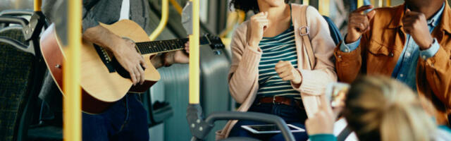 Ризик од прослава у аутобусима прети Холандији