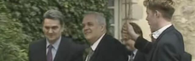 "VOLIM PARTIZANSKE PESME, ALI BOMBE MORAJU DA PADNU" Član srpske delegacije o šok-izjavi Olbrajtove u Rambujeu i kako je Rugova zalutao u srpski deo dvorca