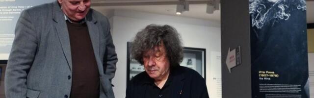 URUČEN ZLATNI PEČAT SLAVNOM IRSKOM GLUMCU: Divno je biti u Beogradu poslednjih nekoliko dana