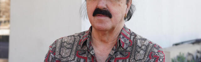 "KAD MI KAŽE NEMOJ VEČERAS, PRVI PUT MI JE, POLAKO, JA...": Poznati brka otkrio sve o svojim SE*SUALNIM ODNOSIMA!