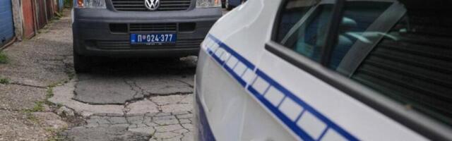 UBIJENI MIGRANT PRONAĐEN U ĆEBETU, DRUGOM SE BORE ZA ŽIVOT: Obrenovac vrvi od policije