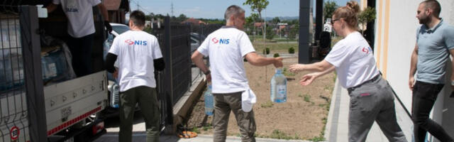Kompanija NIS poklonila pijaću vodu „Jazak” Čačku i okolnim gradovima