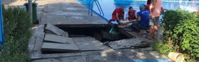Kupač propao kroz betonsku ploču u Novom Pazaru