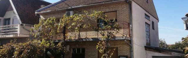 OVO JE KUĆA STRAVE U VRŠCU! Isplivali novi detalji nasilja, svedoci opisali HOROR: Glave su im bile skroz krvave (FOTO, VIDEO)