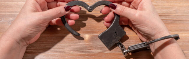 OSUĐENA ZASTUPNICA UDRUŽENJA GRAĐANA Utvrđeno da je zlopotrebom položaja nanela štetu za više od 2,5 miliona dinara