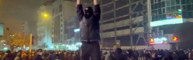 Državni tužilac Irana: Ko učestvuje u protestima biće smatran neprijateljem Boga