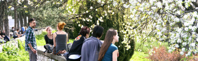 NAKON HLADNOG JUTRA NAS ČEKA LEP I SUNČAN DAN: Biće 16 stepeni, a narednih dana još toplije, stiže RANO PROLEĆE!