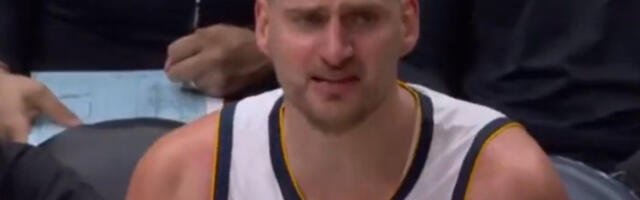 Nikad ga ovakvog nismo videli: Jokić eksplodirao i vikao na saigrače (VIDEO)