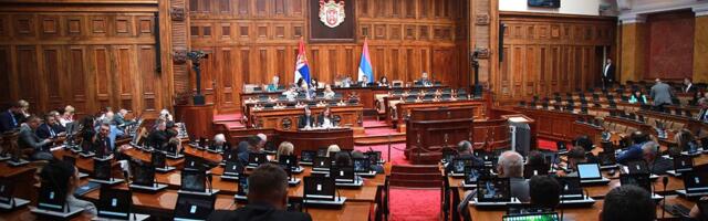SKUPŠTINA SRBIJE: Poslanici nastavljaju raspravu o izmenama seta izbornih zakona