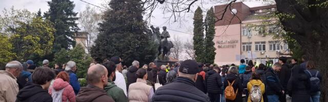 Novi protest u Vranju u subotu, glavni zahtev – hitni parlamentarni izbori
