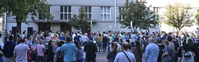 Đaci pete beogradske gimnazije demantovali navode o hakerskom napadu na kompjuter Danke Nešović