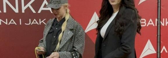 POKUŠALA DA SE SAKRIJE ISPOD KAČKETA! Evo gde smo uhvatili našu slavnu glumicu koja je zavela Filipa Živojinovića i Kristijana Ronalda!