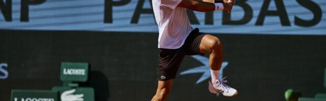 BORBA ZA RENKING NA ROLAN GAROSU: Mali Rafa ugrožava Đokovića! Novak može da padne na deveto mesto