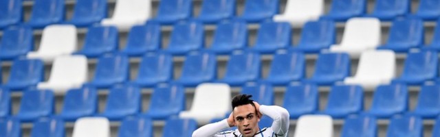 Lautaro traži pomoć Superagenta da ga odvede iz Intera