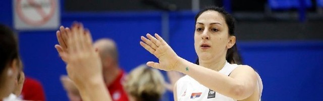 Trenirala trudna, s bebom na utakmice: Ko je Jelena Bruks?