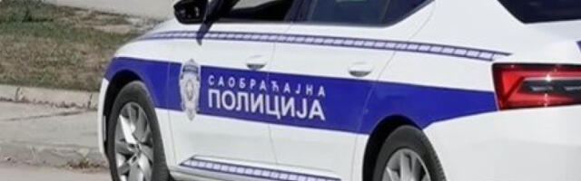 Prevrnula se prikolica na obilaznici oko Beograda: Totalni kolaps- saobraćaj paralisan (FOTO)