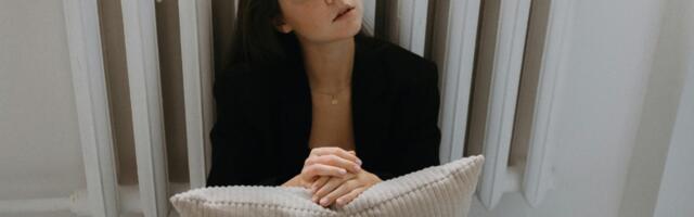 Dnevni horoskop za 9. decembar 2025: Ovan i Bik u centru sudbonosnih ljubavnih promena