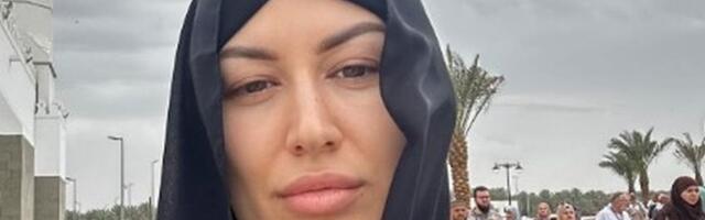 Zvezda Granda (34) se borila sa rakom, a sad je novom slikom sve oduševila: Kosa porasla, ona nikad lepša