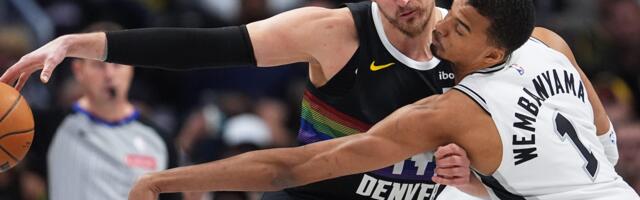Duel titana: Jokić vodio Denver do pobede u epskom okršaju sa Vembanjamom