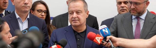 „On je odgovoran za stanje u MUP-u“: Dačić za samoubistvo policajca optužio „blokadere i opoziciju”