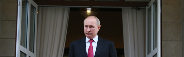 PUTIN JAČA INSTITUCIJU PORODICE: Ruski predsednik uvodi NOVI praznik - Dan očeva!