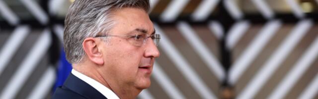 Plenković u Parizu pohvalno govorio o Tompsonu