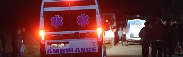 Članu porodice pozlilo: Nakon što su telo uneli u kuću, intervenisala Hitna pomoć (FOTO/VIDEO)