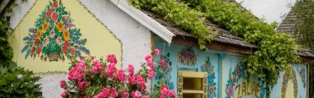 Selo kao iz bajke: Tradicija oslikavanja kuća narodnim ornamentima