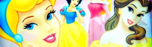 Dizni princeze kao trudnice - ilustracije koje će vas oduševiti (FOTO)